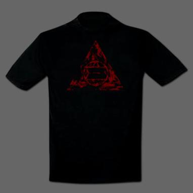 T-Shirt ”Pyramid”- Red | Emigrate-Shop